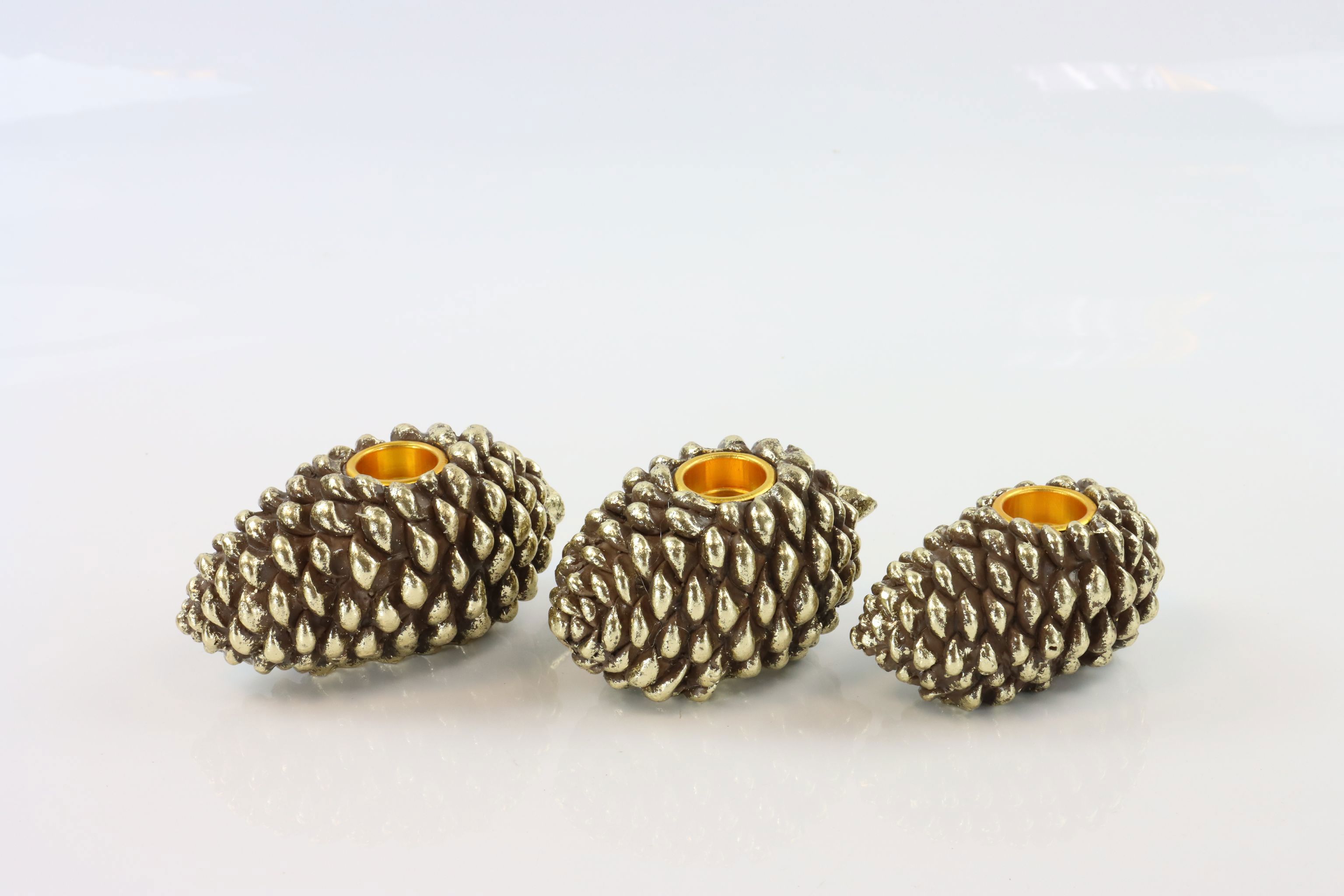 8050 CANDLE HOLDER COZY CONES  S/3